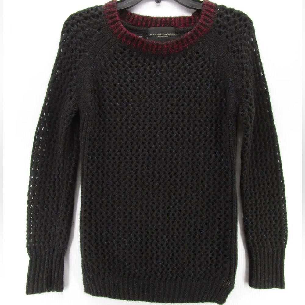 NWT Designer Crochet Sweater with zipper side detail. VERY COOL 😎